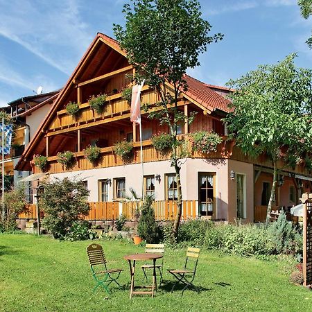 Land- Und Aktivhotel Altmuehlaue Bad Rodach Buitenkant foto