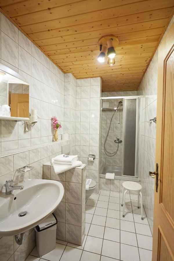 Land- Und Aktivhotel Altmuehlaue Bad Rodach Buitenkant foto